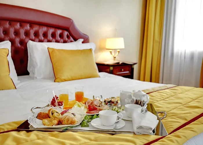 Hotel Dona Palace